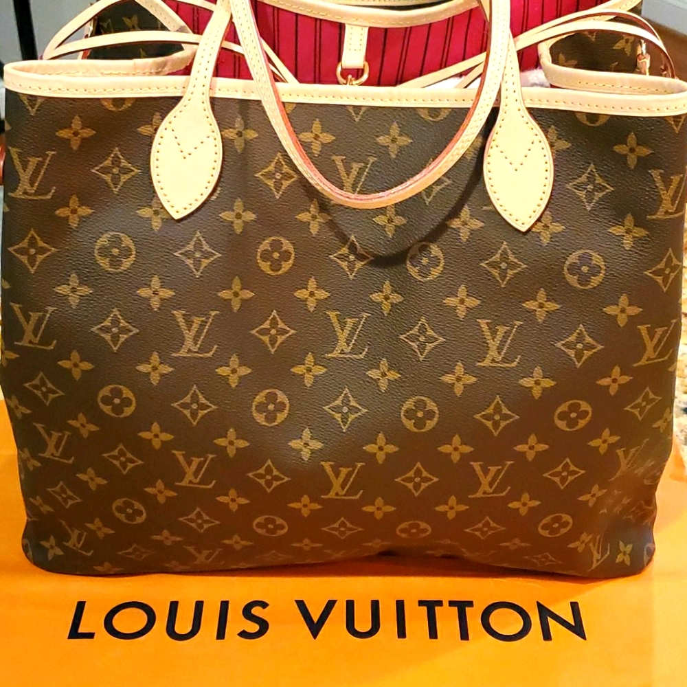 Louis Vuitton Neverful GM Tote
